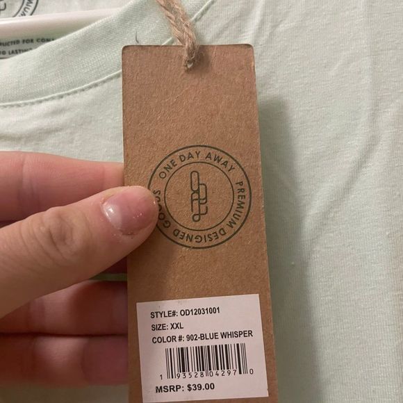 $ One Day Away Men's T-Shirt Size XXL - Picture 3 of 4